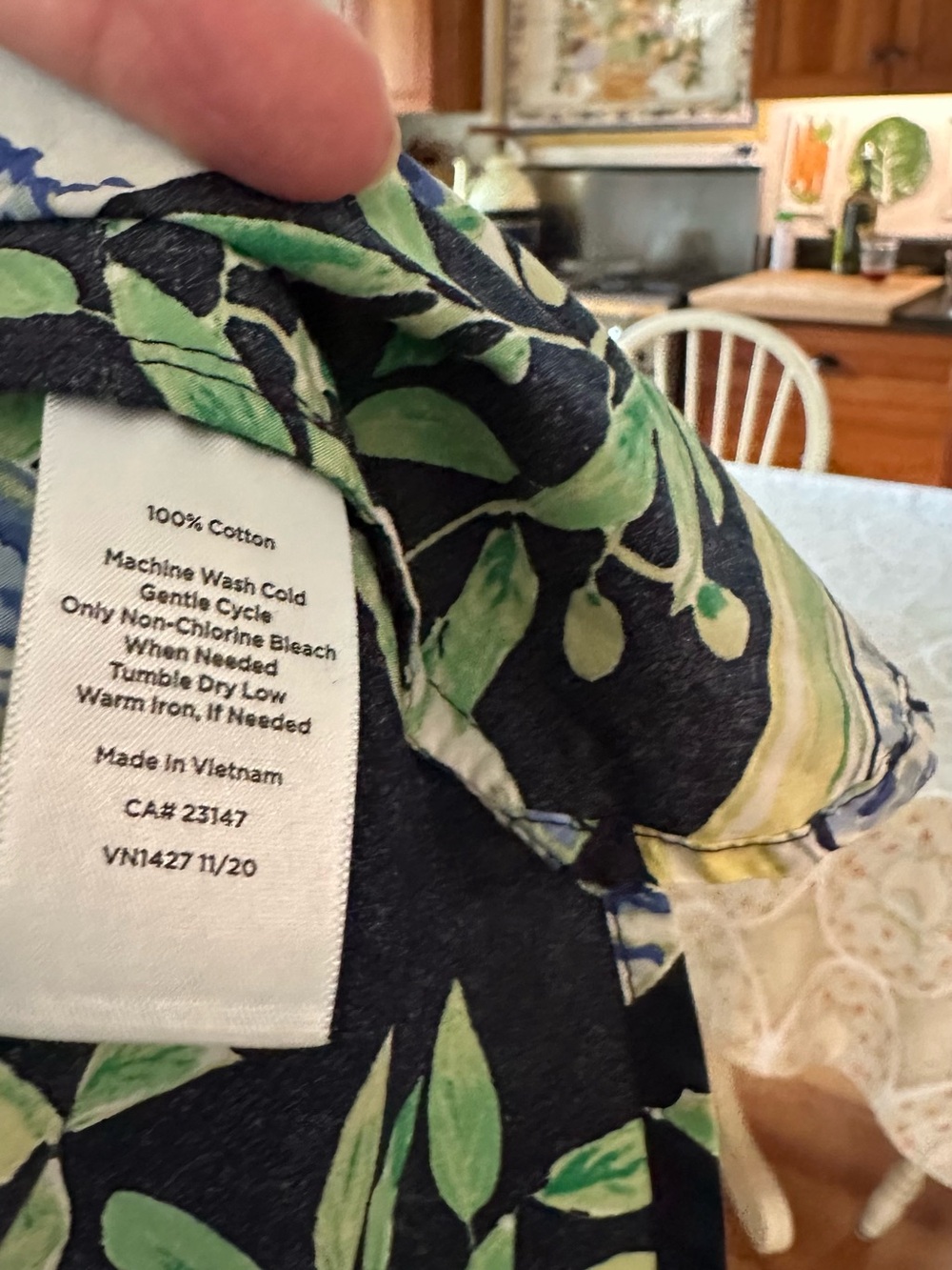 Talbots cotton blouse, blue and white vase print - Picture 3 of 4
